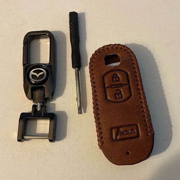 Mazda Key Fob Keychain in metal & Fob Case Cover in Brown Leather NWT - Picture 3 of 9